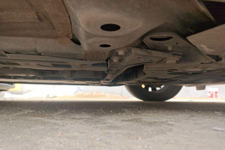 Used Volvo S90 2024 B5 Zhiyi Luxury Edition Chassis Front Right