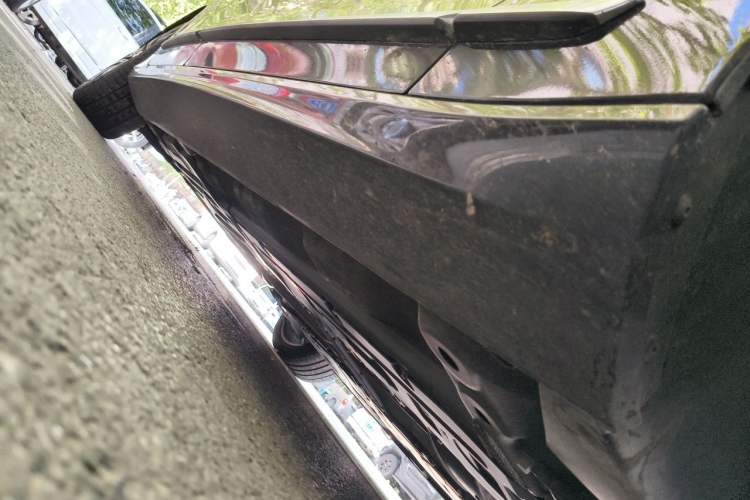 Used Volvo S90 2024 B5 Zhiyuan Luxury Edition Chassis Front Right
