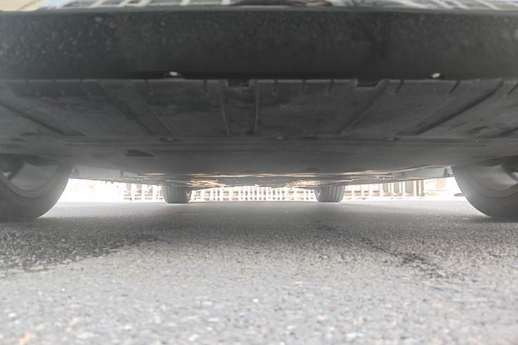 Used Volvo S90 2024 B5 Zhiyi Luxury Edition Chassis Front