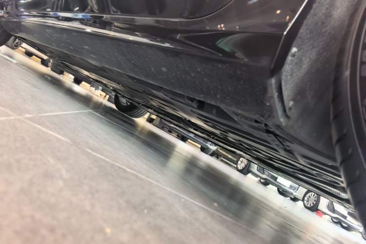 Used Volvo S90 2024 B5 Zhiyi Luxury Edition Chassis Rear Left