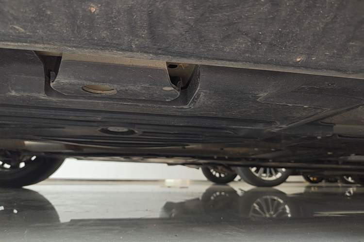 Used Volvo S90 2024 B5 Zhiyi Luxury Edition Chassis Rear Right