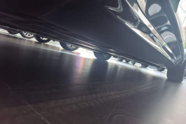 Used Volvo S90 2024 B5 Zhiyi Luxury Edition Chassis Rear Right