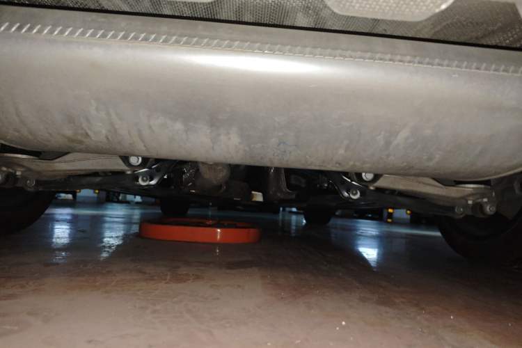 Used Volvo S90 2024 B5 Zhiyuan Luxury Edition Chassis Rear