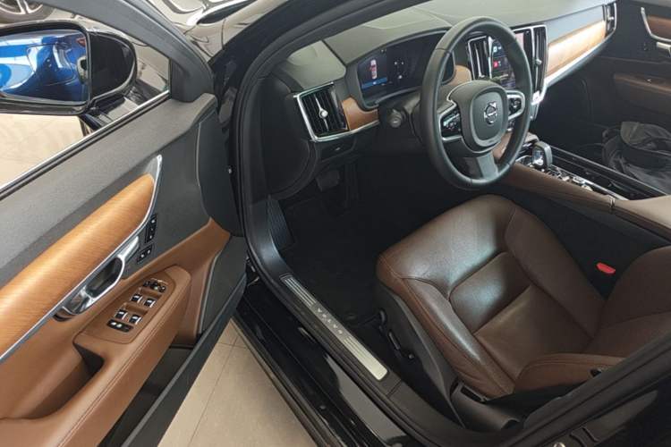 Used Volvo S90 2024 B5 Zhiyi Luxury Edition Driver Seat