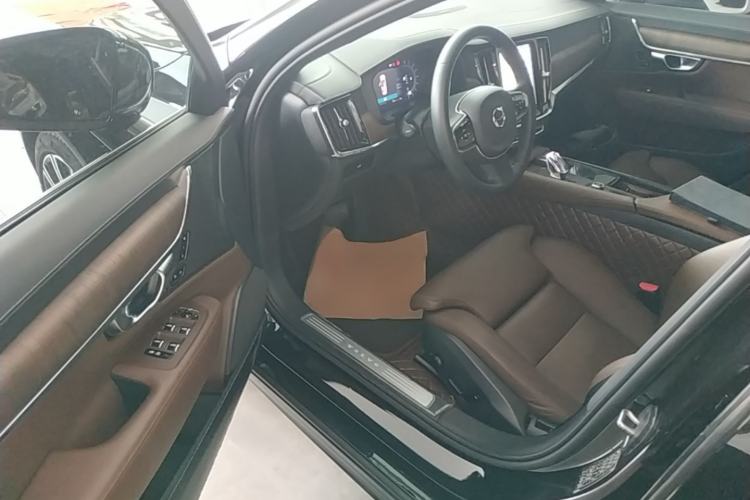 Used Volvo S90 2024 B5 Zhiyuan Luxury Edition Driver Seat
