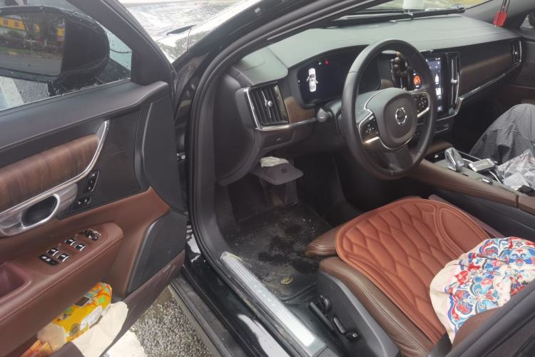 Used Volvo S90 2024 B5 Zhiyuan Luxury Edition Driver Seat