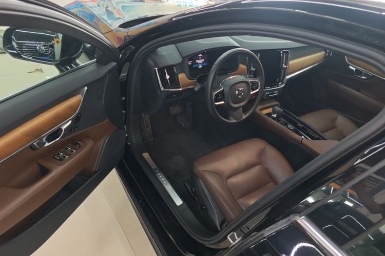 Used Volvo S90 2024 B5 Zhiyi Luxury Edition Driver Seat