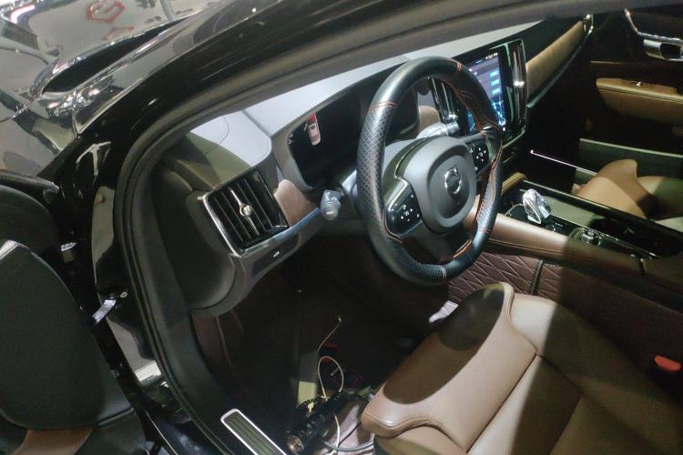 Used Volvo S90 2024 B5 Zhiyuan Luxury Edition Driver Seat