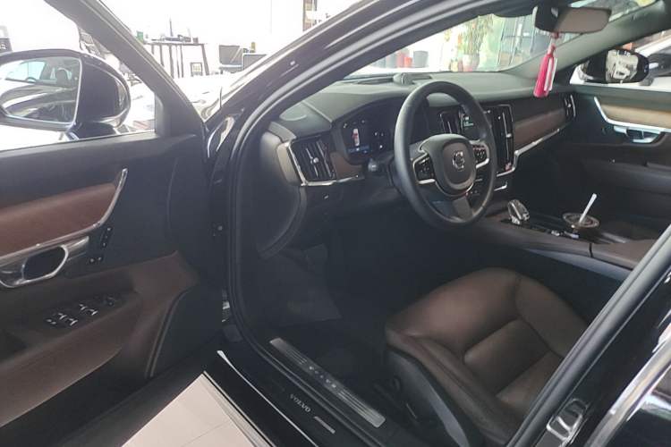 Used Volvo S90 2024 B5 Zhiyi Luxury Edition Driver Seat