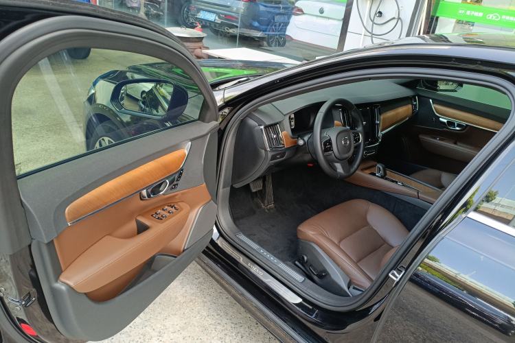 Used Volvo S90 2024 B5 Zhiyi Luxury Edition Driver Seat