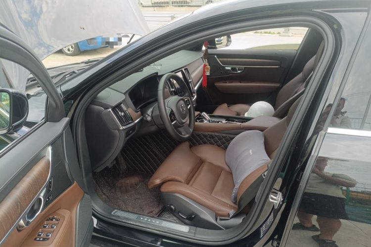 Used Volvo S90 2024 B5 Zhiyuan Luxury Edition Driver Seat
