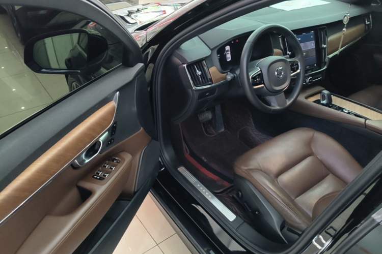 Used Volvo S90 2024 B5 Zhiyi Luxury Edition Driver Seat