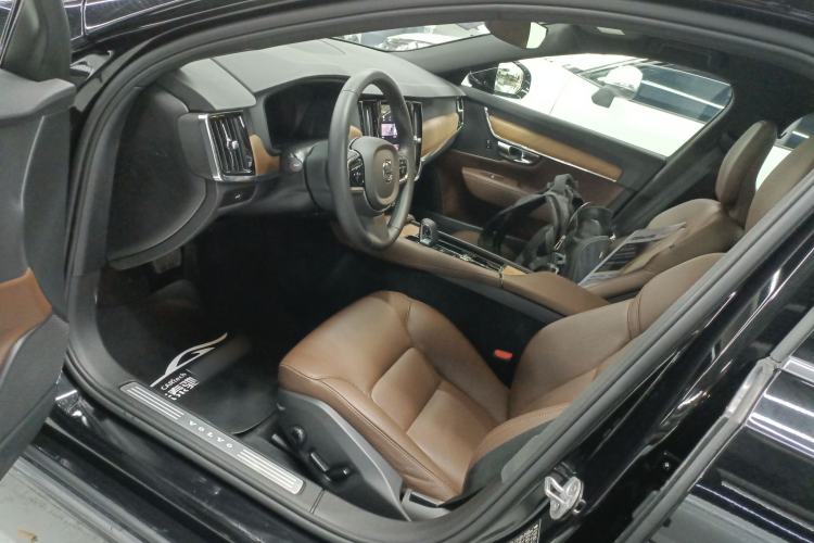 Used Volvo S90 2024 B5 Zhiyi Luxury Edition Driver Seat