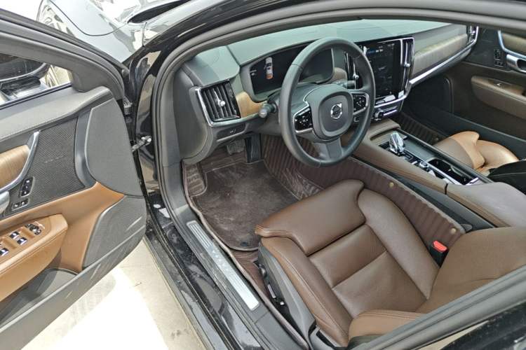 Used Volvo S90 2024 B5 Zhiyuan Luxury Edition Driver Seat