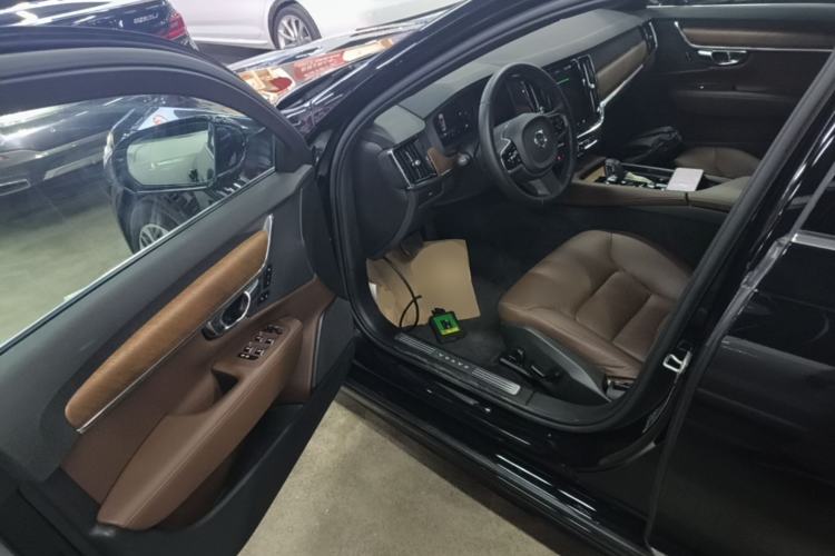 Used Volvo S90 2024 B5 Zhiyi Luxury Edition Driver Seat