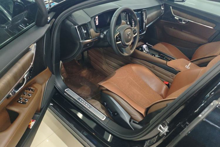 Used Volvo S90 2024 B5 Zhiyuan Luxury Edition Driver Seat
