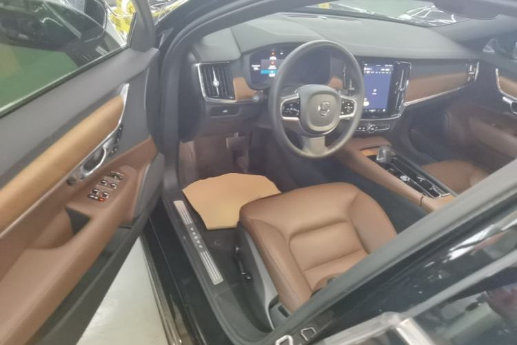 Used Volvo S90 2024 B5 Zhiyi Luxury Edition Driver Seat