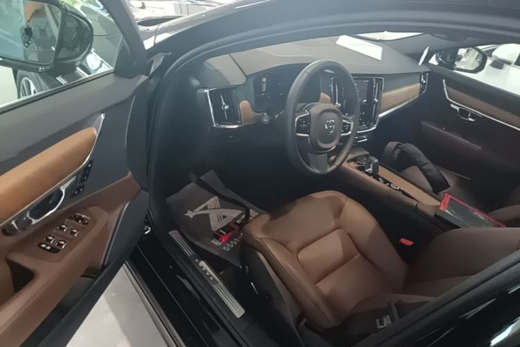 Used Volvo S90 2024 B5 Zhiyi Luxury Edition Driver Seat