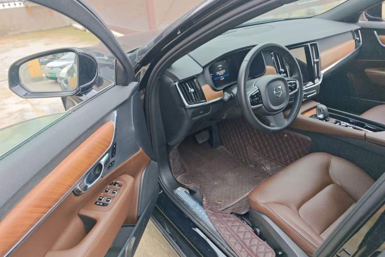Used Volvo S90 2024 B5 Zhiyi Luxury Edition Driver Seat