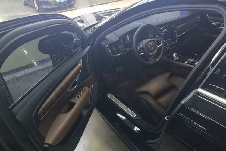 Used Volvo S90 2024 B5 Zhiyuan Luxury Edition Driver Seat