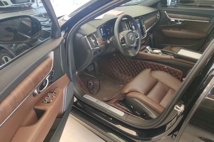 Used Volvo S90 2024 B5 Zhiyuan Luxury Edition Driver Seat