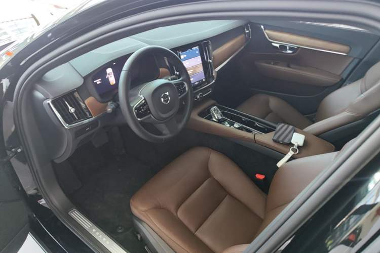 Used Volvo S90 2024 B5 Zhiyi Luxury Edition Driver Seat