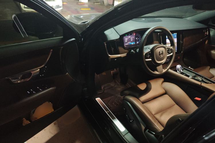 Used Volvo S90 2024 B5 Zhiyuan Luxury Edition Driver Seat