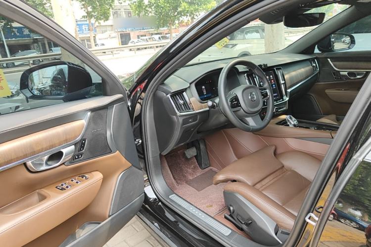 Used Volvo S90 2024 B5 Zhiyuan Luxury Edition Driver Seat