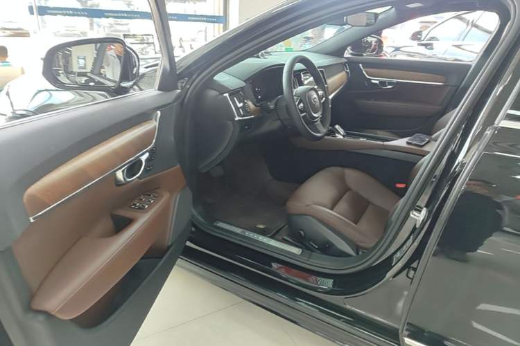 Used Volvo S90 2024 B5 Zhiyi Luxury Edition Driver Seat