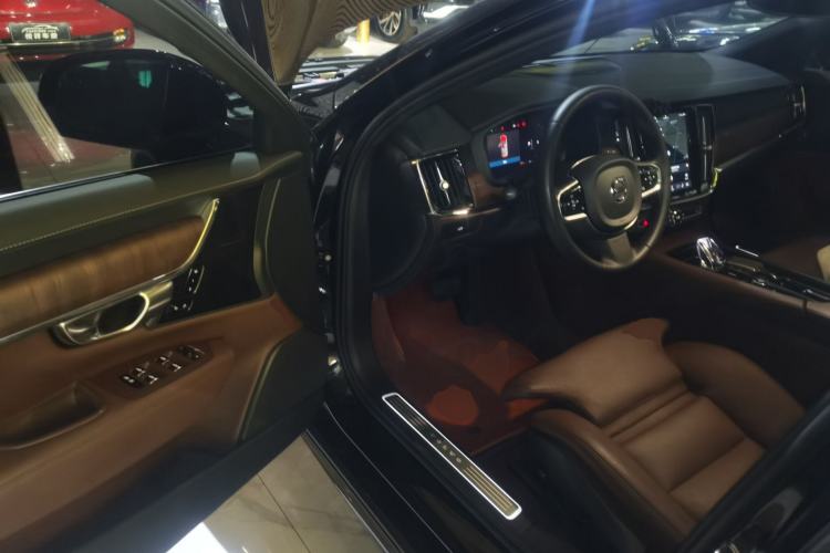 Used Volvo S90 2024 B5 Zhiyuan Luxury Edition Driver Seat