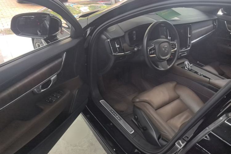 Used Volvo S90 2024 B5 Zhiyuan Luxury Edition Driver Seat
