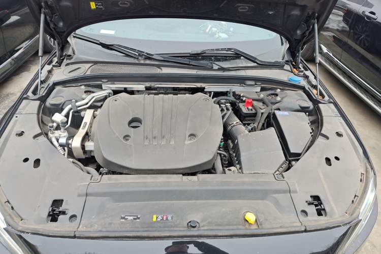 Used Volvo S90 2024 B5 Luxury Smart Edition Engine Bay