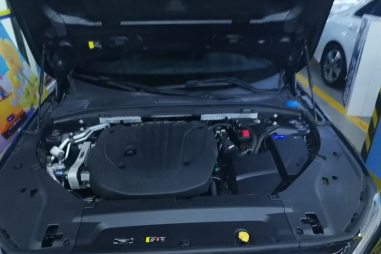 Used Volvo S90 2024 B5 Zhiyi Luxury Edition Engine Bay