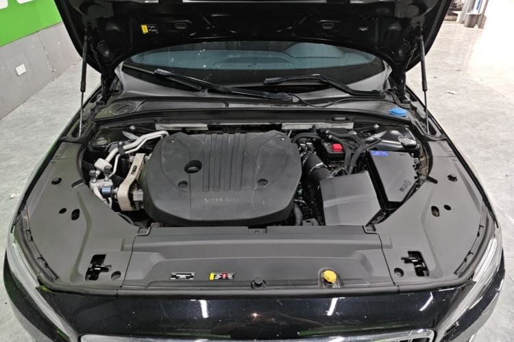 Used Volvo S90 2024 B5 Zhiyuan Luxury Edition Engine Bay