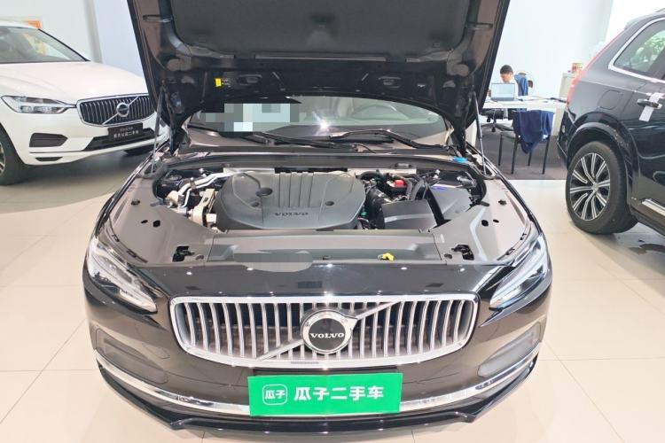 Used Volvo S90 2024 B5 Zhiyi Luxury Edition Engine Bay