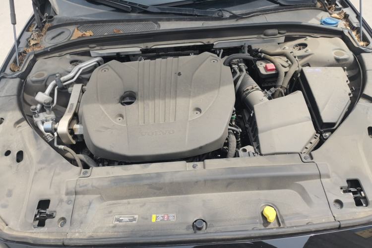 Used Volvo S90 2024 B5 Zhiyi Luxury Edition Engine Bay