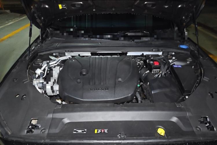 Used Volvo S90 2024 B5 Zhiyi Luxury Edition Engine Bay
