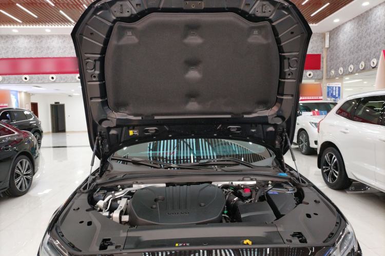 Used Volvo S90 2024 B5 Zhiyuan Luxury Edition Engine Bay