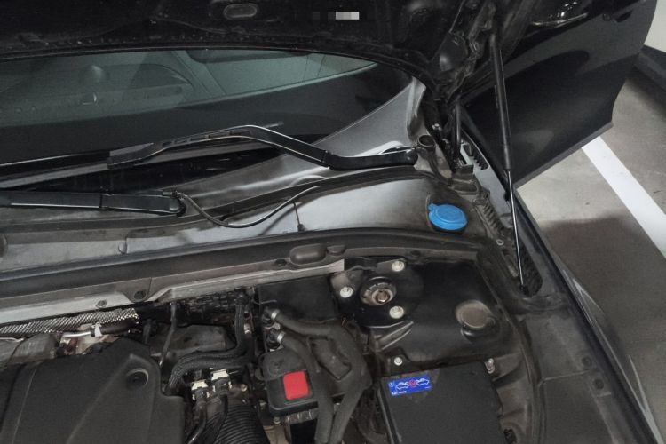 Used Volvo S90 2024 B5 Zhiyuan Luxury Edition Engine Bay Left