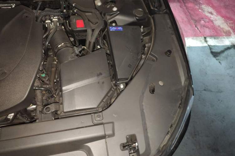 Used Volvo S90 2024 B5 Zhiyuan Luxury Edition Engine Bay Left