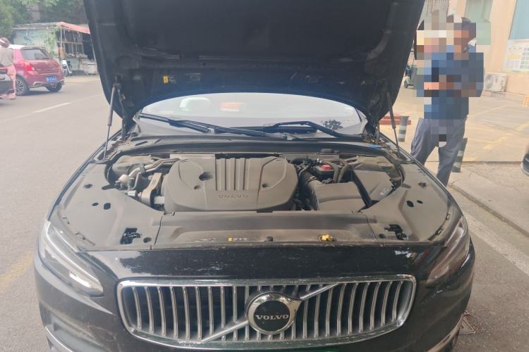 Used Volvo S90 2024 B5 Zhiyuan Luxury Edition Engine Bay