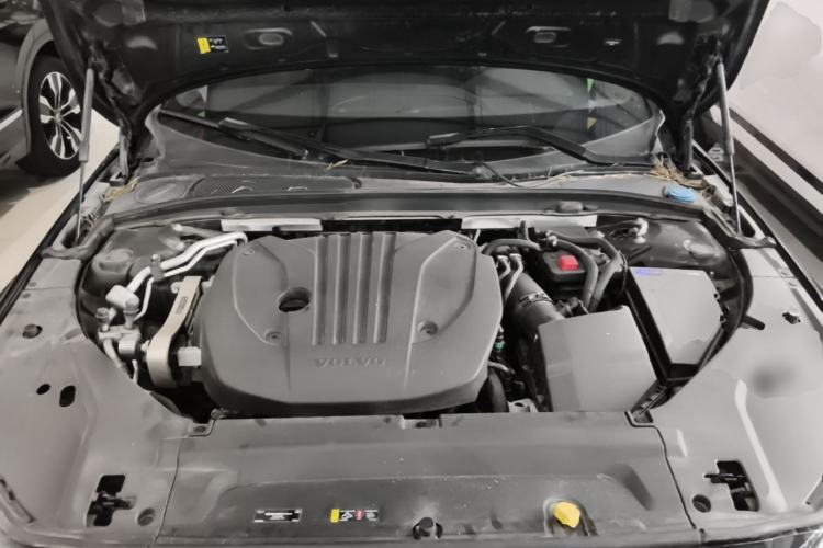 Used Volvo S90 2024 B5 Zhiyuan Luxury Edition Engine Bay
