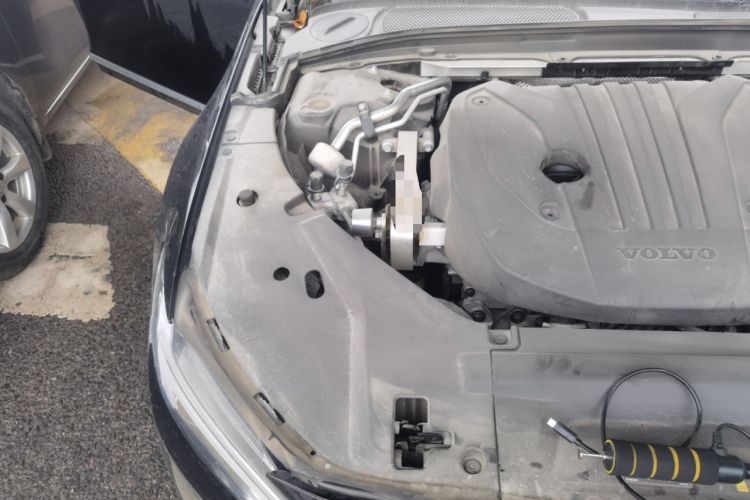 Used Volvo S90 2024 B5 Zhiyuan Luxury Edition Engine Bay Right