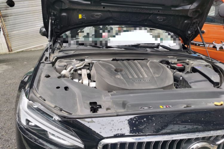 Used Volvo S90 2024 B5 Zhiyuan Luxury Edition Engine Bay Right