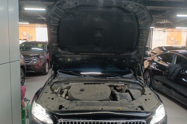 Used Volvo S90 2024 B5 Zhiyuan Luxury Edition Engine Bay