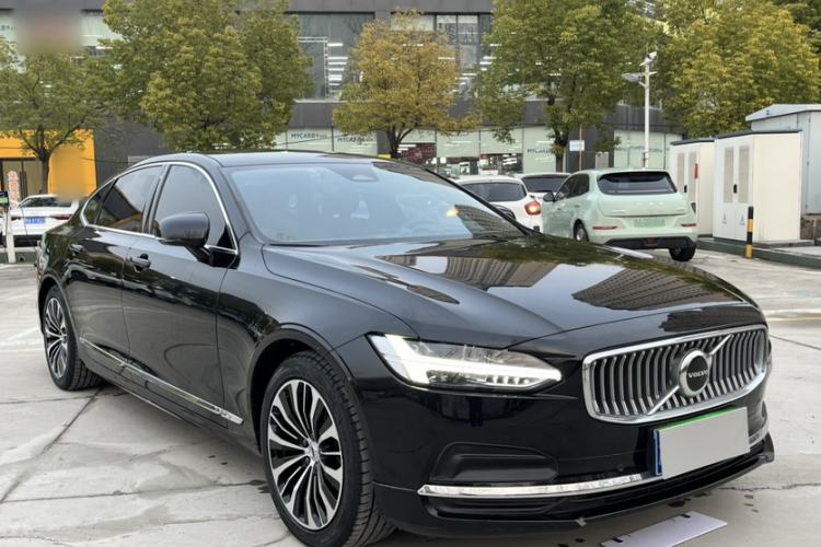 Used Volvo S90 2024 B5 Zhiyi Luxury Edition Exterior 10