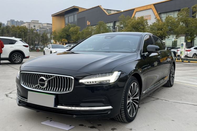 Used Volvo S90 2024 B5 Zhiyi Luxury Edition Exterior 11