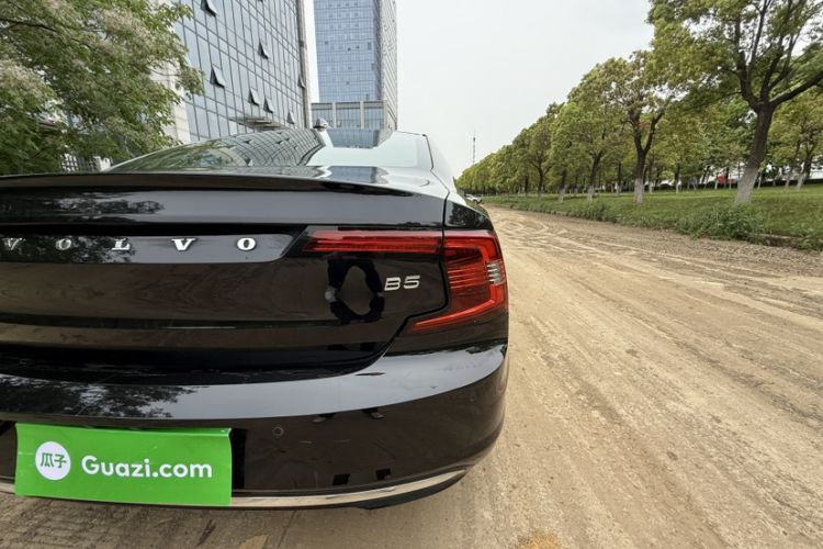 Used Volvo S90 2024 B5 Zhiyi Luxury Edition Exterior 2
