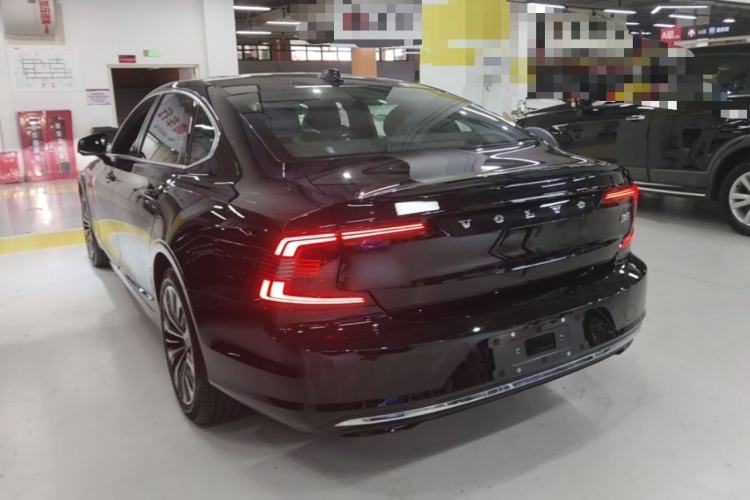 Used Volvo S90 2024 B5 Zhiyi Luxury Edition Exterior 2