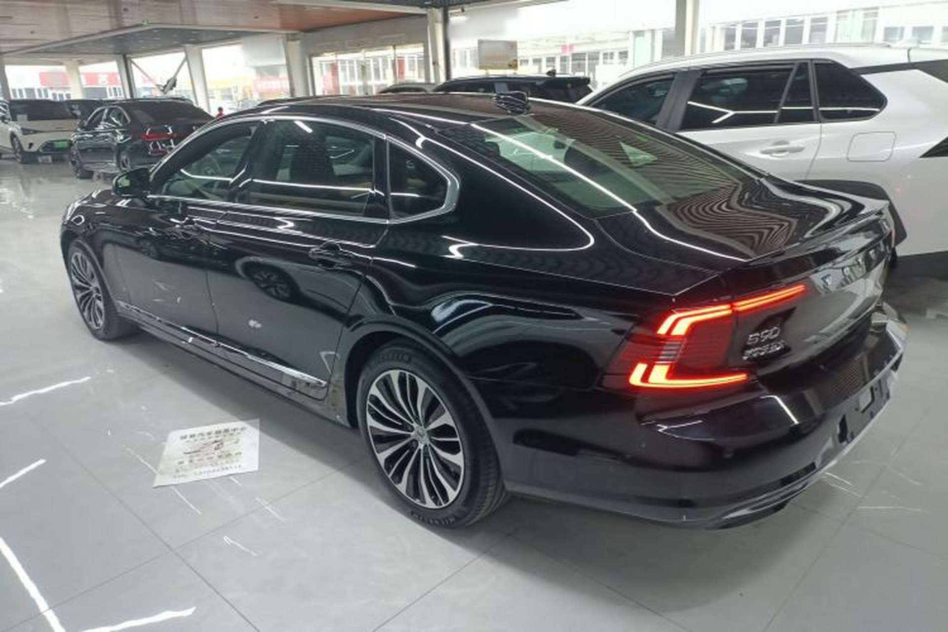 Used Volvo S90 2024 B5 Zhiyi Luxury Edition Exterior 2